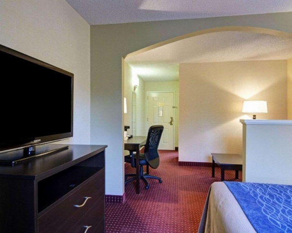 Quality Inn & Suites Little Rock West image 10