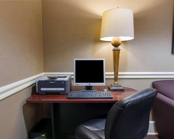 Quality Inn & Suites Little Rock West image 14