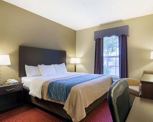 Quality Inn & Suites Little Rock West image 2