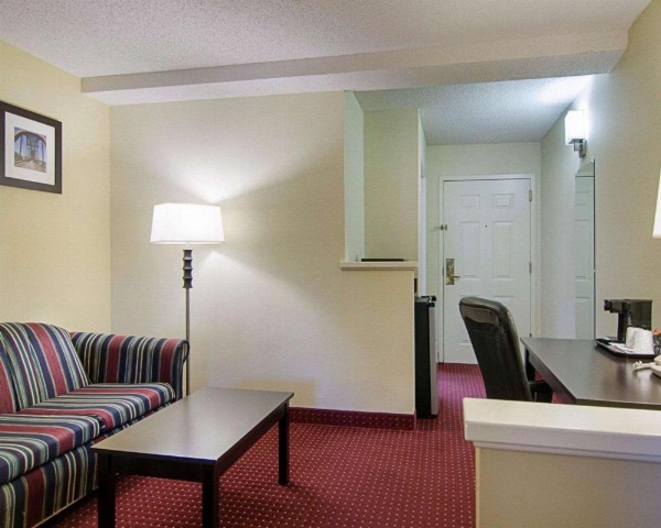 Quality Inn & Suites Little Rock West image 23
